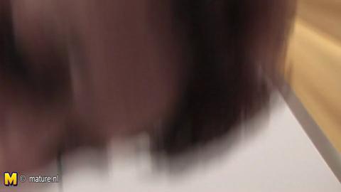 21103